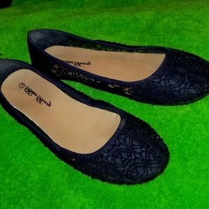 🎨Navy lace ballet flats 7.5 Comfy/casual